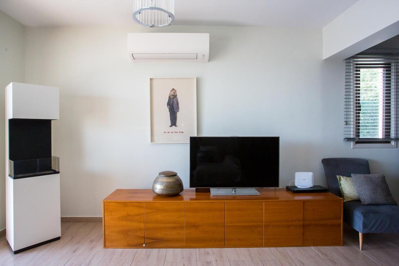 Penthouse Duplex Overlooking The Mediterranean Lárnaca Exterior foto
